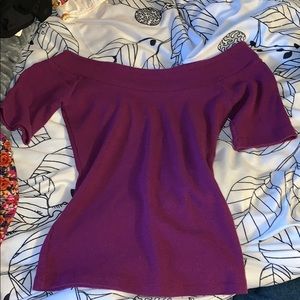 Off the shoulder crop 1/4 sleeve top